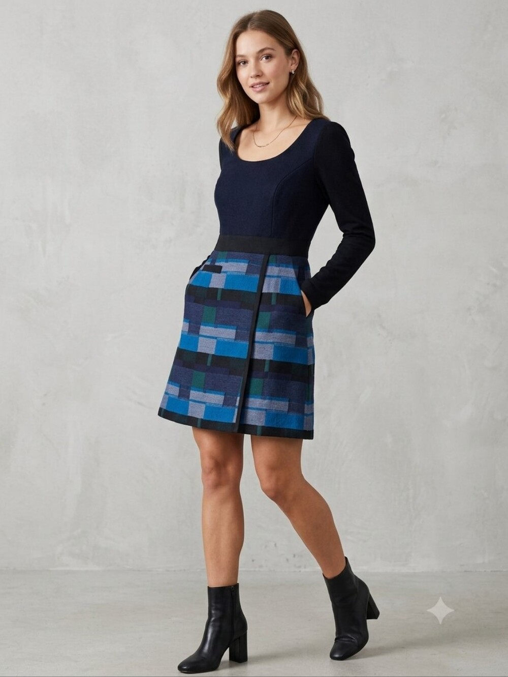 Phoebe Couture Navy Geometric Colorblock Mixed Media Long Sleeve Dress Size 8